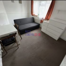 Przytulny  duży pokój dwuosobowy – między Norbury a Thornton Heath 
